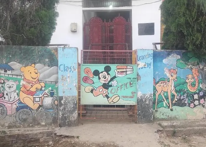 Jms Girls Hostel